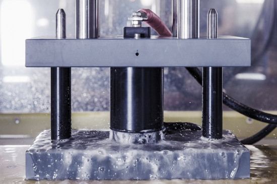 WU_AWB_Vulic-ECM_ECM - Vorrichtung im Prozess_CVULIC-ECM_600 WU_AWB_Vulic-ECM_ECM - Vorrichtung im Prozess_CVULIC-ECM_600